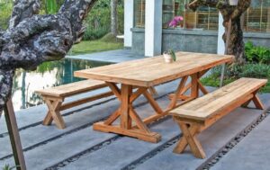 KISAR Tischgruppe teak