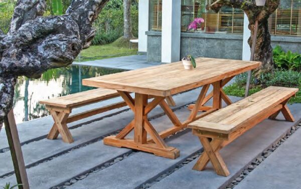KISAR Tischgruppe teak