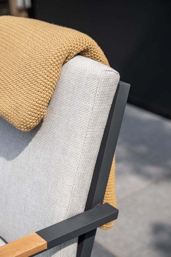 Felini Dining Stuhl carbon black / valley sand / light teaklook – Bild 4