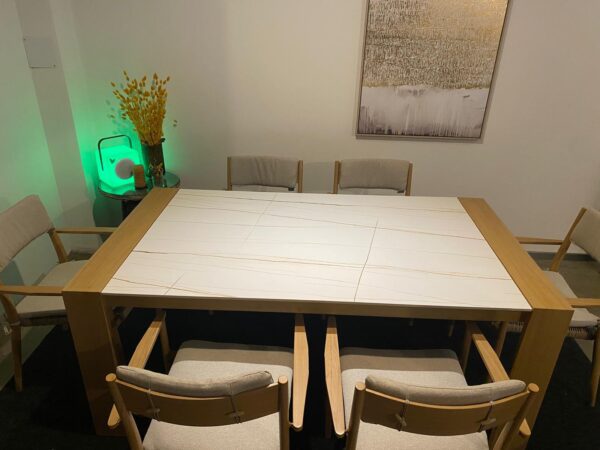 Austin Richmond Tischgruppe light teak look / sand – Bild 4