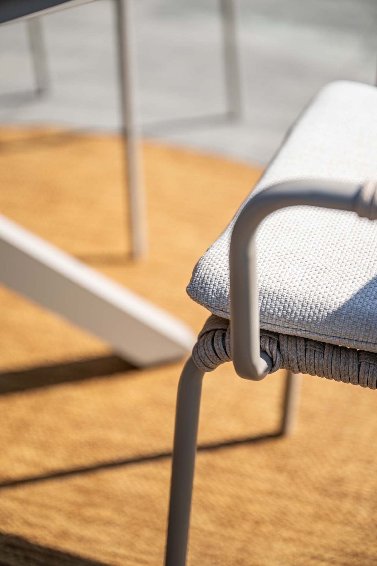 Swifty Dining Stuhl taupe / rope sand / valley sand – Bild 10